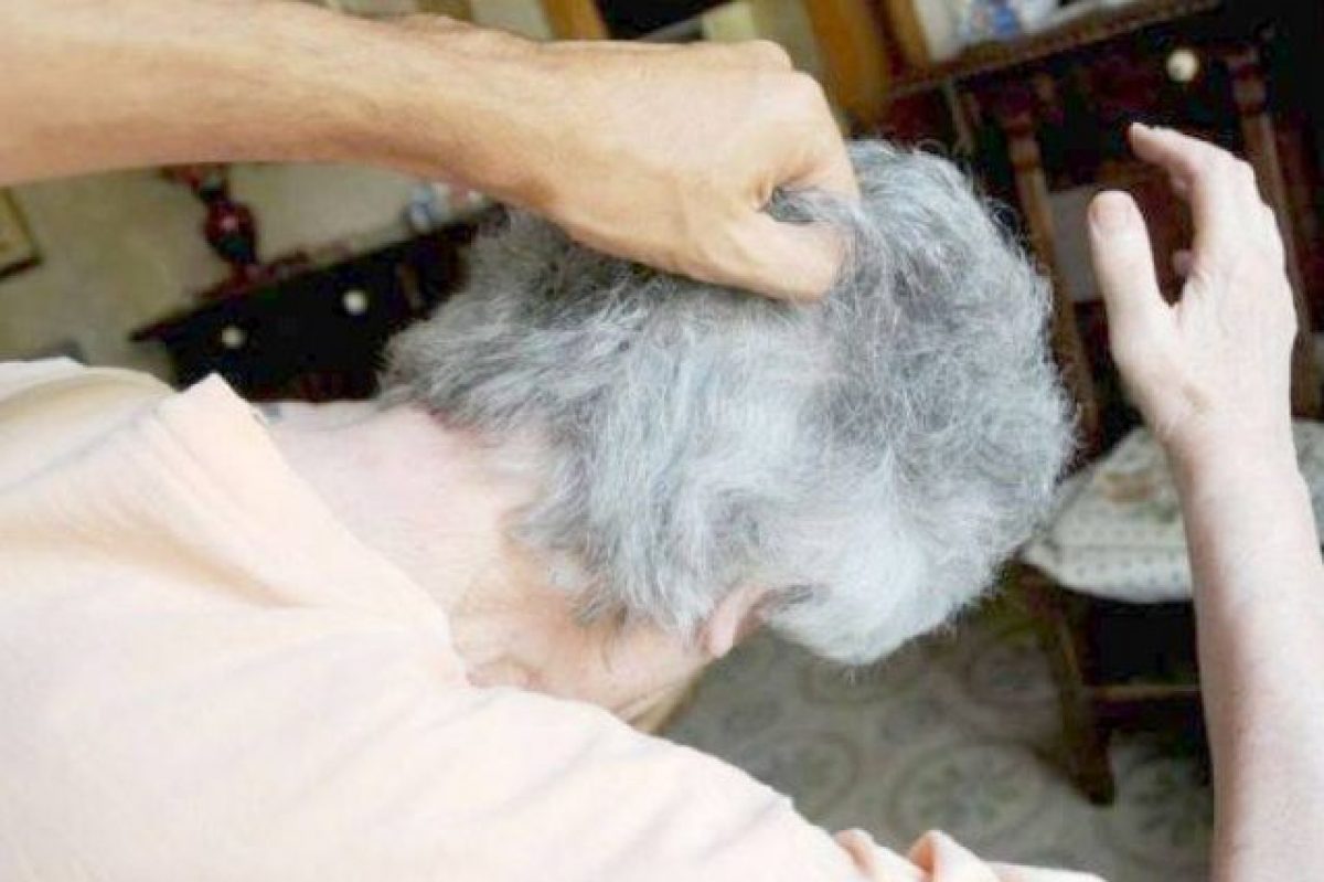 Anziane picchiate e derubate in villa: rapina di 100mila euro