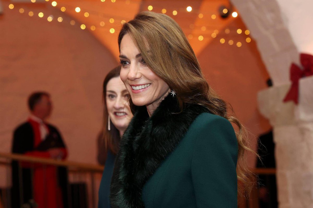 Famiglia reale, Natale tra gelo e rivalità: Kate Middleton protagonista, Camilla in secondo piano