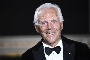 armani aperti