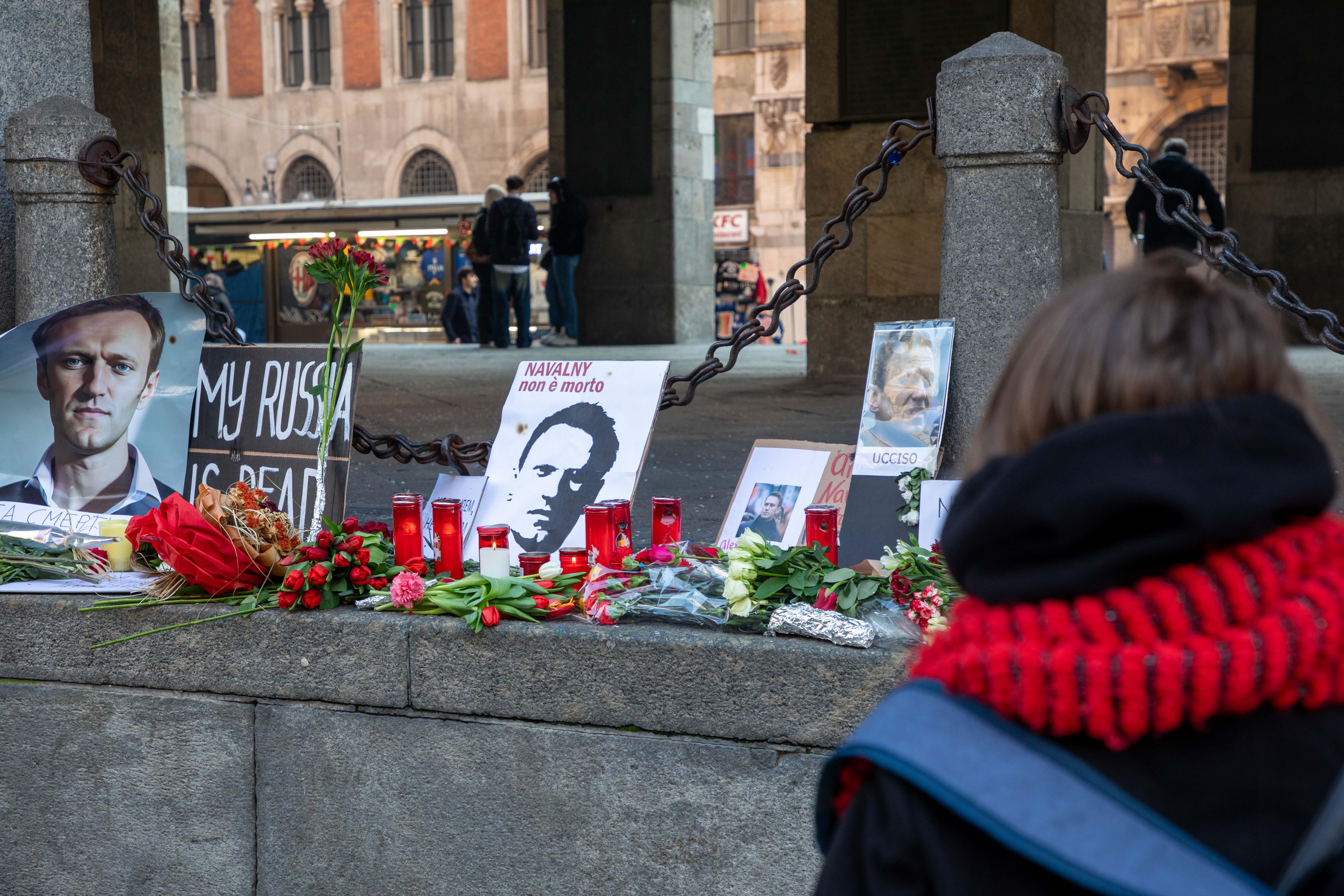 Omaggio Navalny a Milano, Piantedosi: Identificazioni non ledono libertà personale