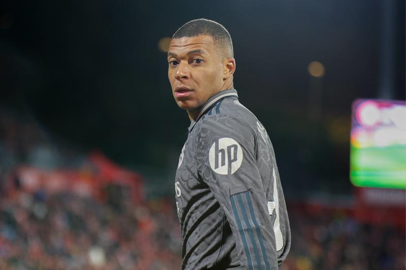 mbappé accuse mbappé accuse