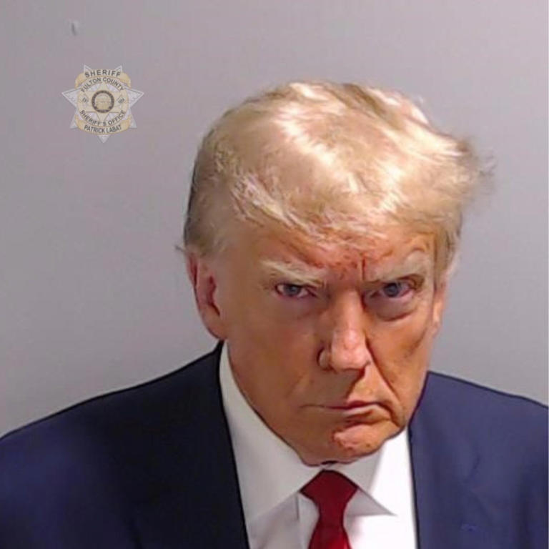 Donald Trump Arrestato: Cospirazione e Racketeering nella Georgia del 2020