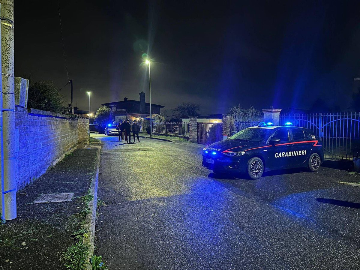 Federica Torzullo, i genitori di Claudio Carlomagno trovati impiccati: la lettera al figlio Davide Federica Torzullo, i genitori di Claudio Carlomagno trovati impiccati: la lettera al figlio Davide