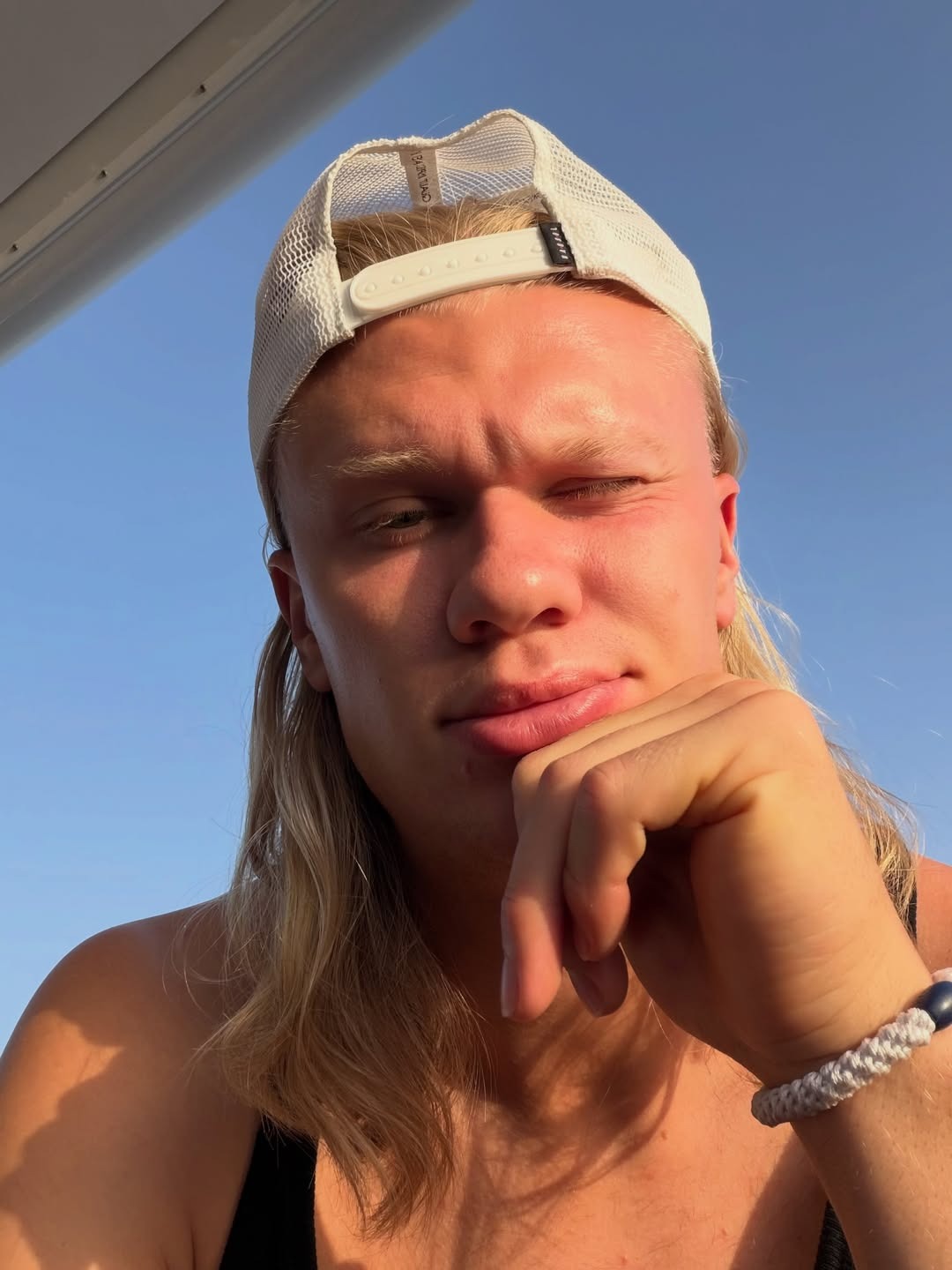 Tom Holland invita Haaland a cena, il bomber accetta dopo il messaggio ignorato
