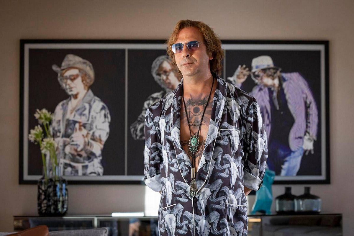 Checco Zalone torna al cinema con Buen Camino: trama, immagini e anticipazioni