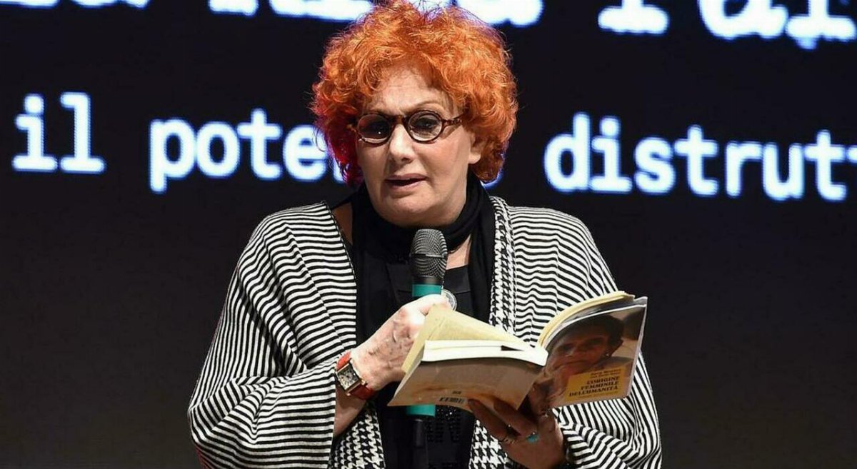 Maria Rita Parsi e la difesa dei minori: dal Movimento Bambino alla Psicoanimazione Maria Rita Parsi e la difesa dei minori: dal Movimento Bambino alla Psicoanimazione