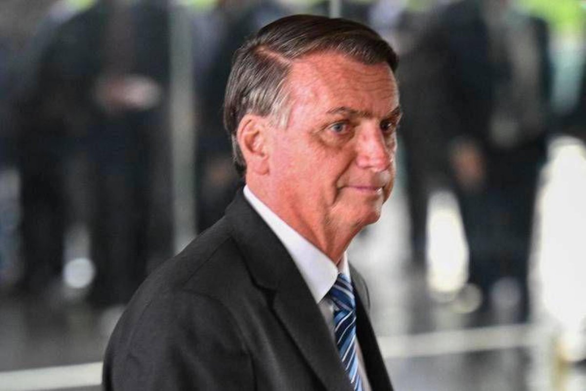 Bolsonaro, ricorsi chiusi: confermata la condanna a 27 anni per il tentato golpe in Brasile