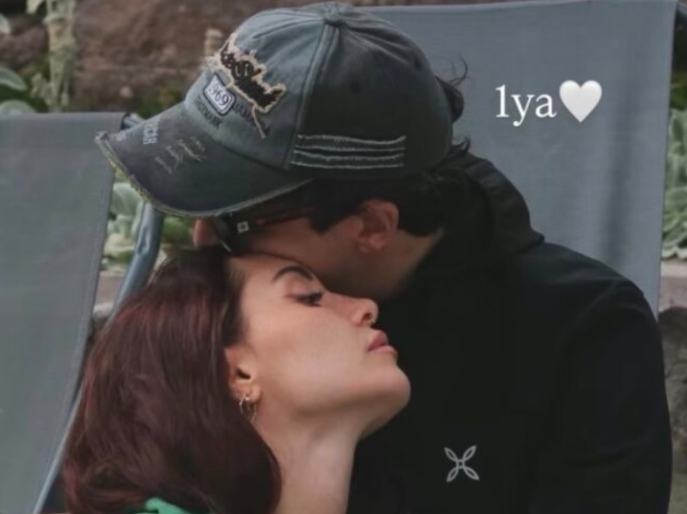 Tananai e Camihawke, il primo anno insieme celebrato con una foto sui social