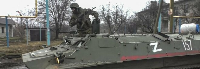 Guerra Ucraina : I russi si sparano alle gambe per tornare a casa