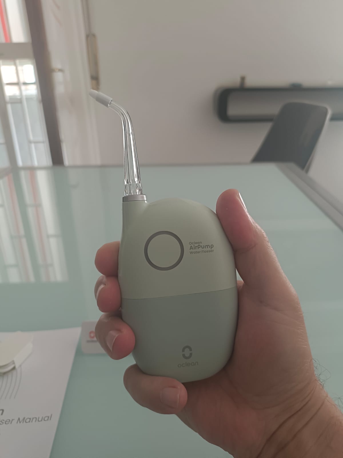 oclean airpump Oclean AirPump A10: recensione completa idropulsore ad aria 98% + 2% acqua, ultra portatile