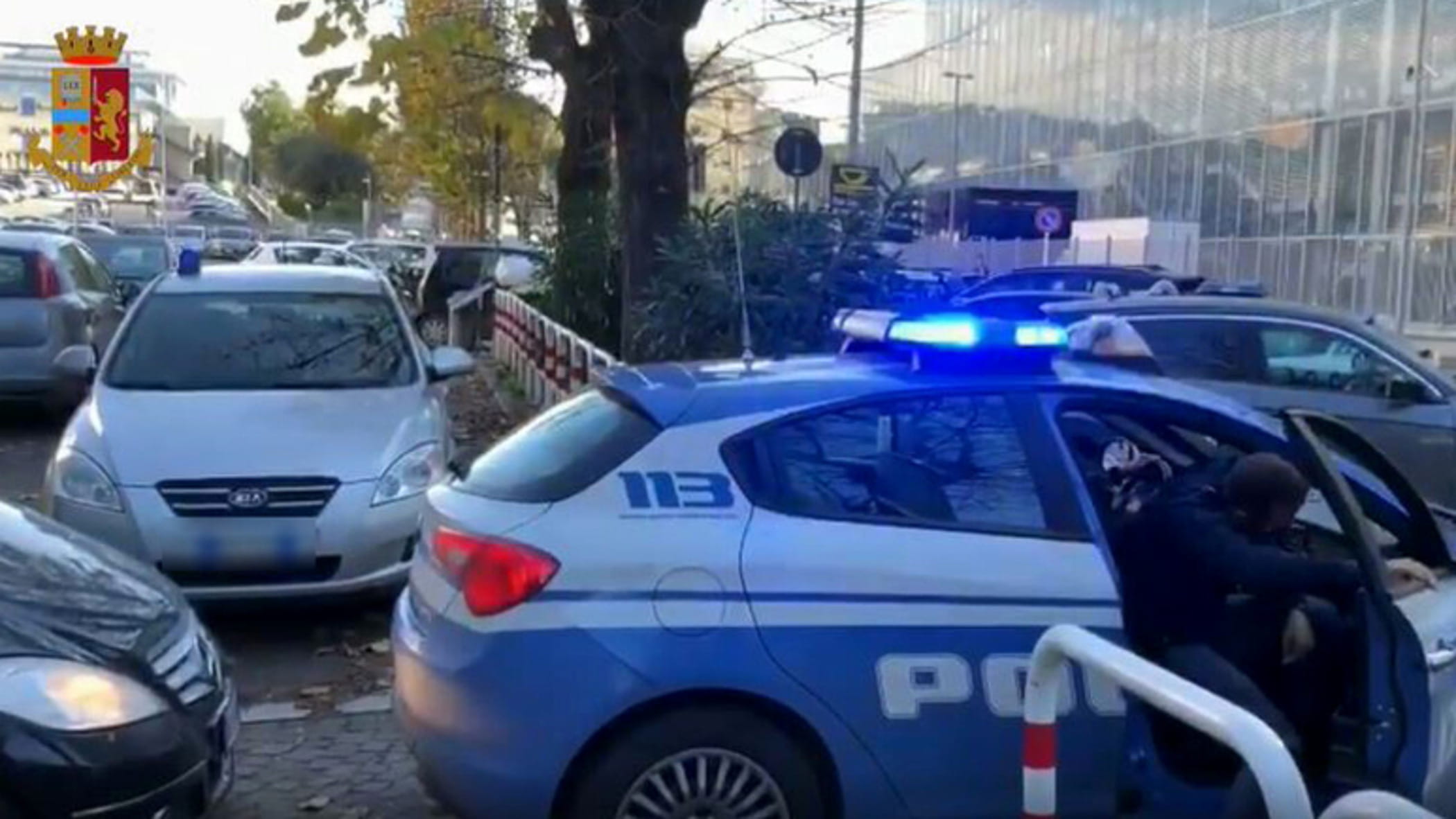 Rapina banca a San Basilio: due uomini arrestati, erano armati