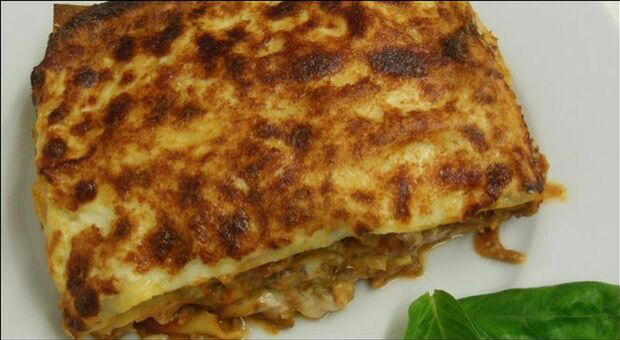 Lasagne al ristorante : intossicati 75 turisti spagnoli