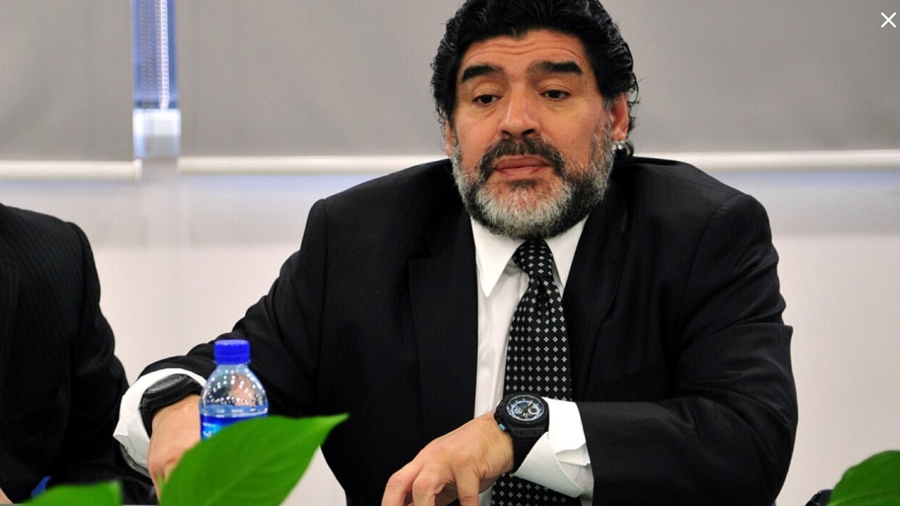 Morte di Maradona: neurochirurgo e psichiatra accusati di omicidio volontario con dolo