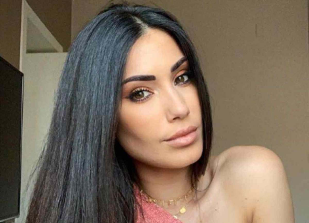 Federica Nargi mostra una vecchia foto... la somiglianza è impressionante