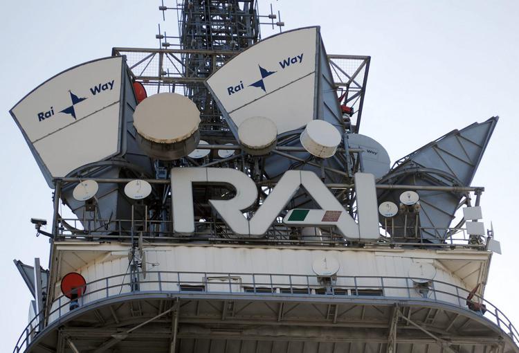 Il Canone Rai Torna a 90 Euro nel 2025: Mancata Proroga del Taglio nella Manovra