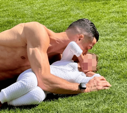 cristiano ronaldo cristiano ronaldo