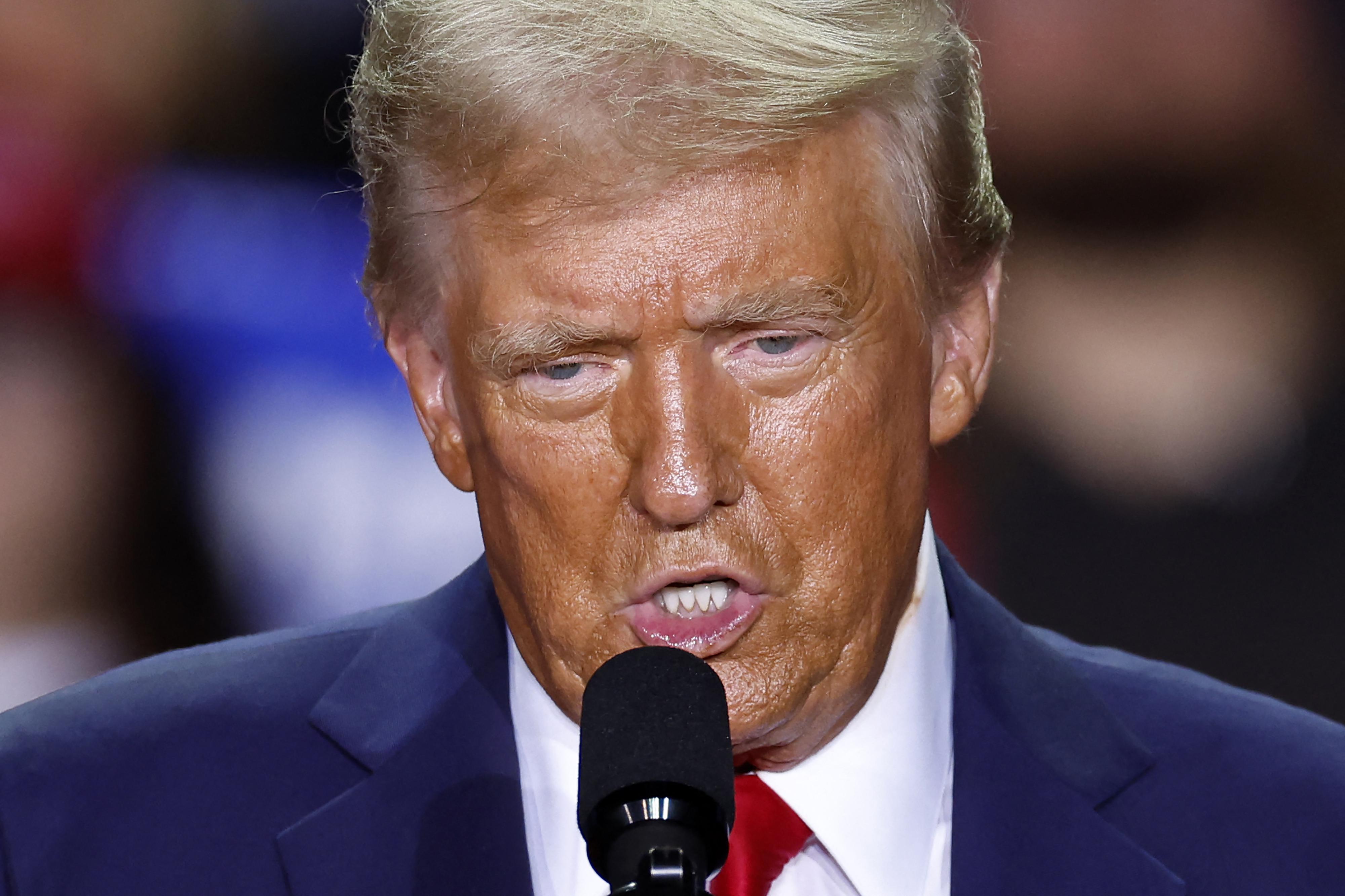 trump avverte trump avverte