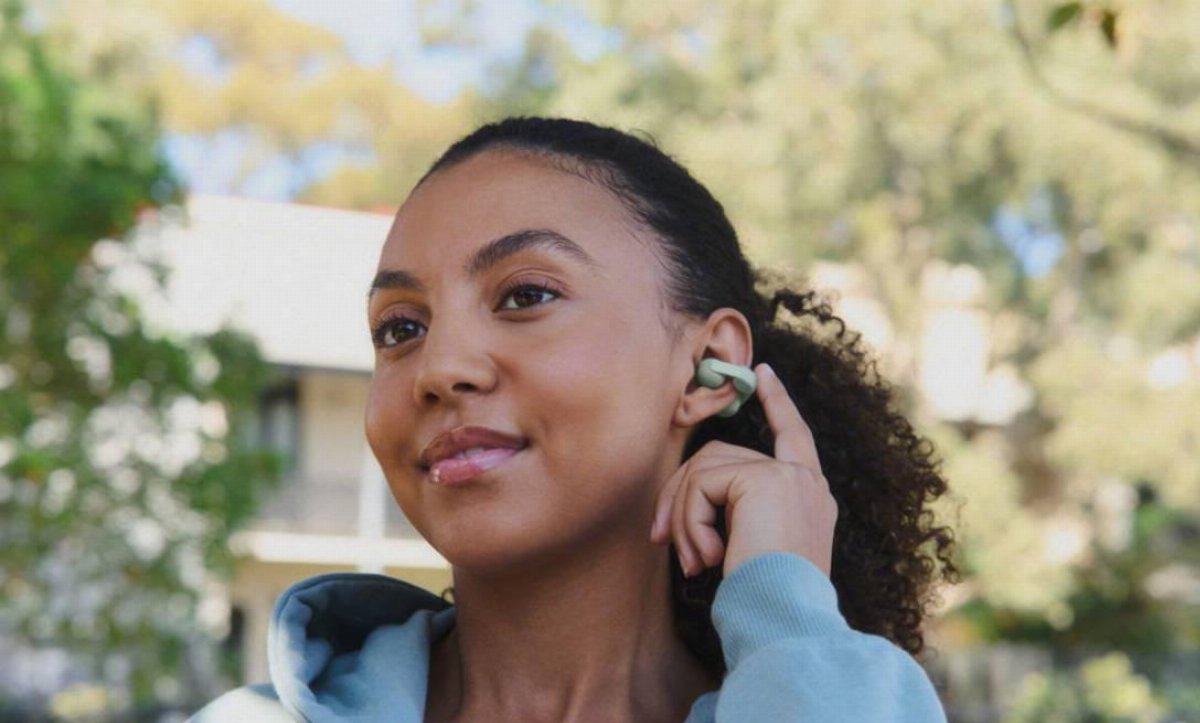 Sony presenta gli auricolari open-ear LinkBuds Clip Sony presenta gli auricolari open-ear LinkBuds Clip