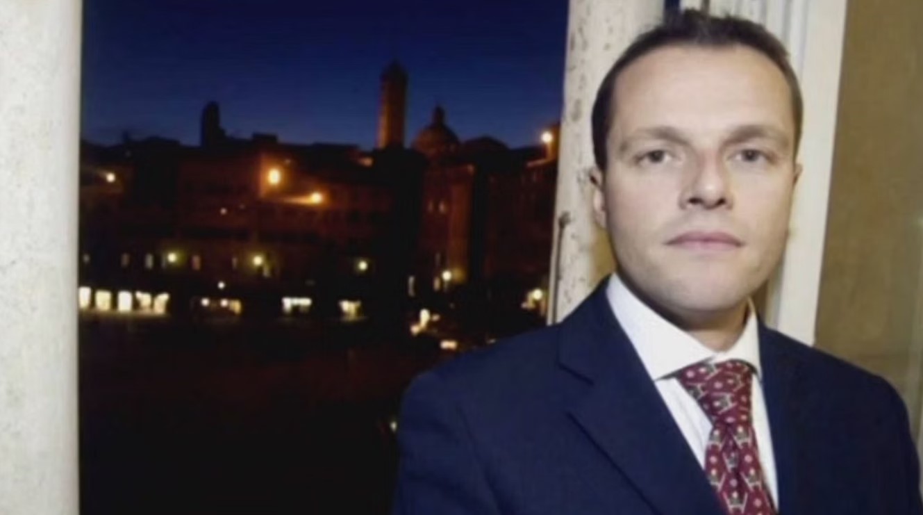 David Rossi, la perizia ricostruisce un