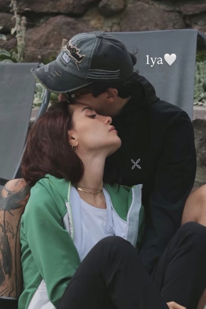 Tananai Tananai e Camihawke, il primo anno insieme celebrato con una foto sui social