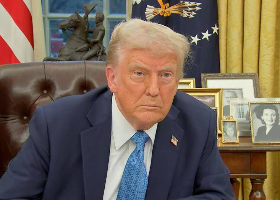 trump impone trump impone