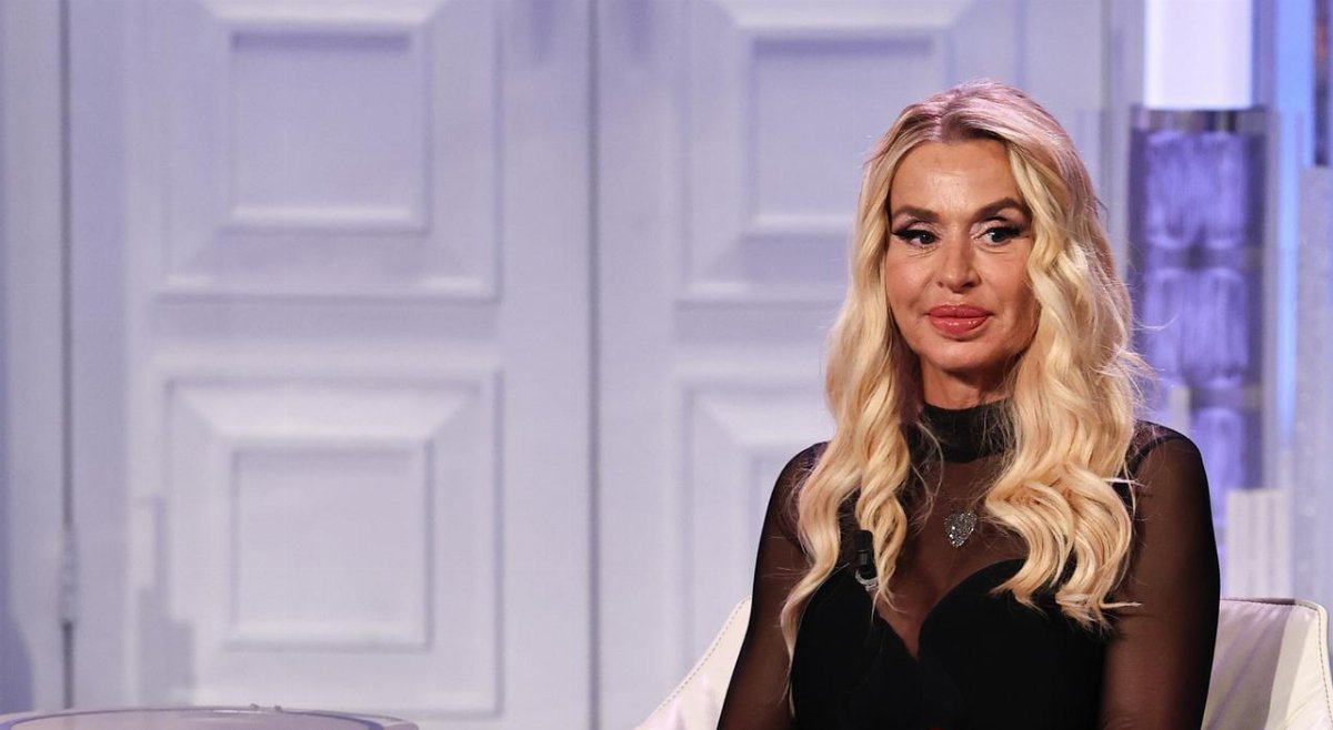 Valeria Marini, il rapporto con la madre e il docufilm Netflix sugli amori e la vita privata