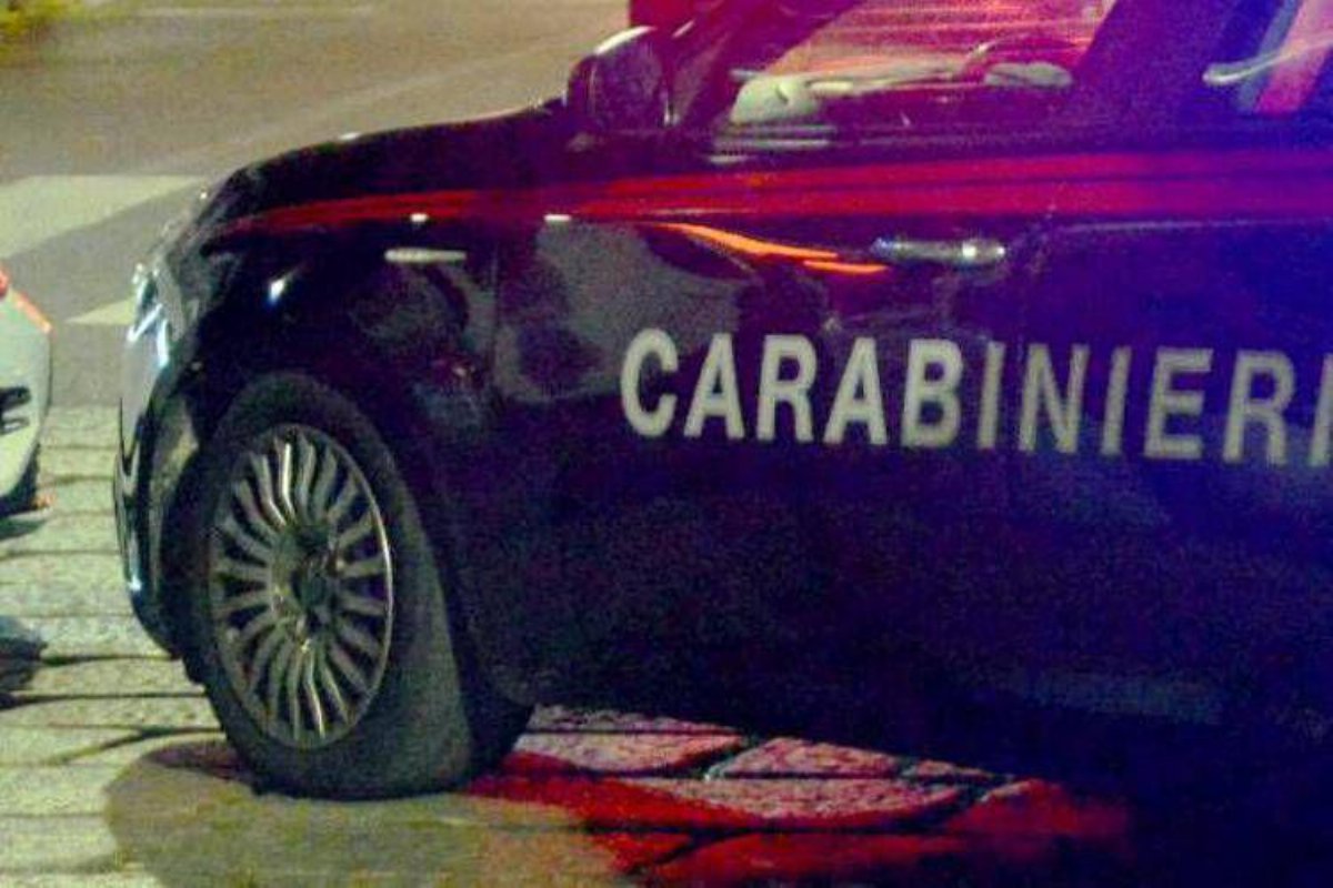 Milano, accoltellato in strada: 35enne grave dopo lite con l