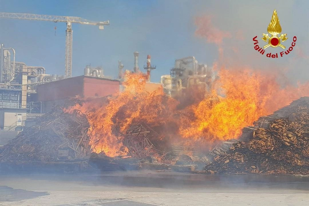 udine incendio udine incendio