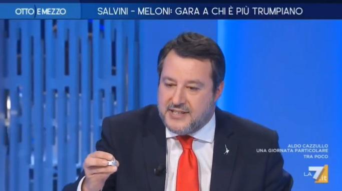salvini regala salvini regala