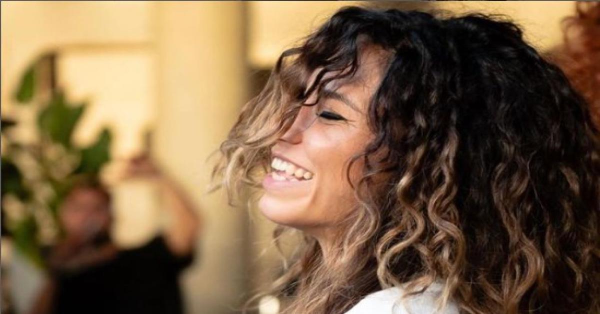 valentina trono valentina trono