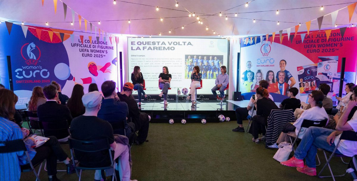TOPPS CELEBRA IL CALCIO FEMMINILE