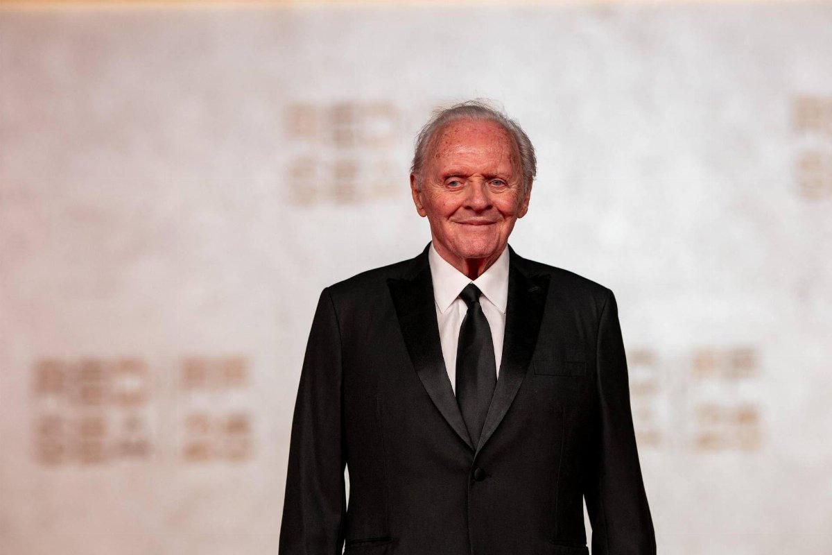 Anthony Hopkins, 50 anni senza alcol: il messaggio dell Anthony Hopkins, 50 anni senza alcol: il messaggio dell