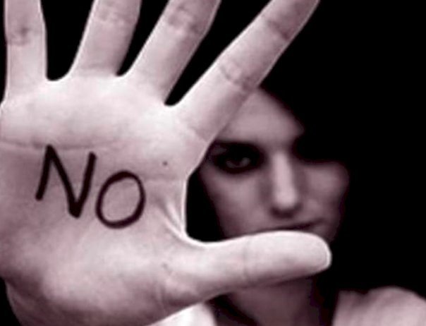violenza contro violenza contro