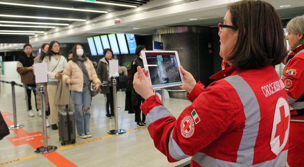 Coronavirus, a Verona ricoverata la cameriera dove hanno dormito i cinesi contagiati