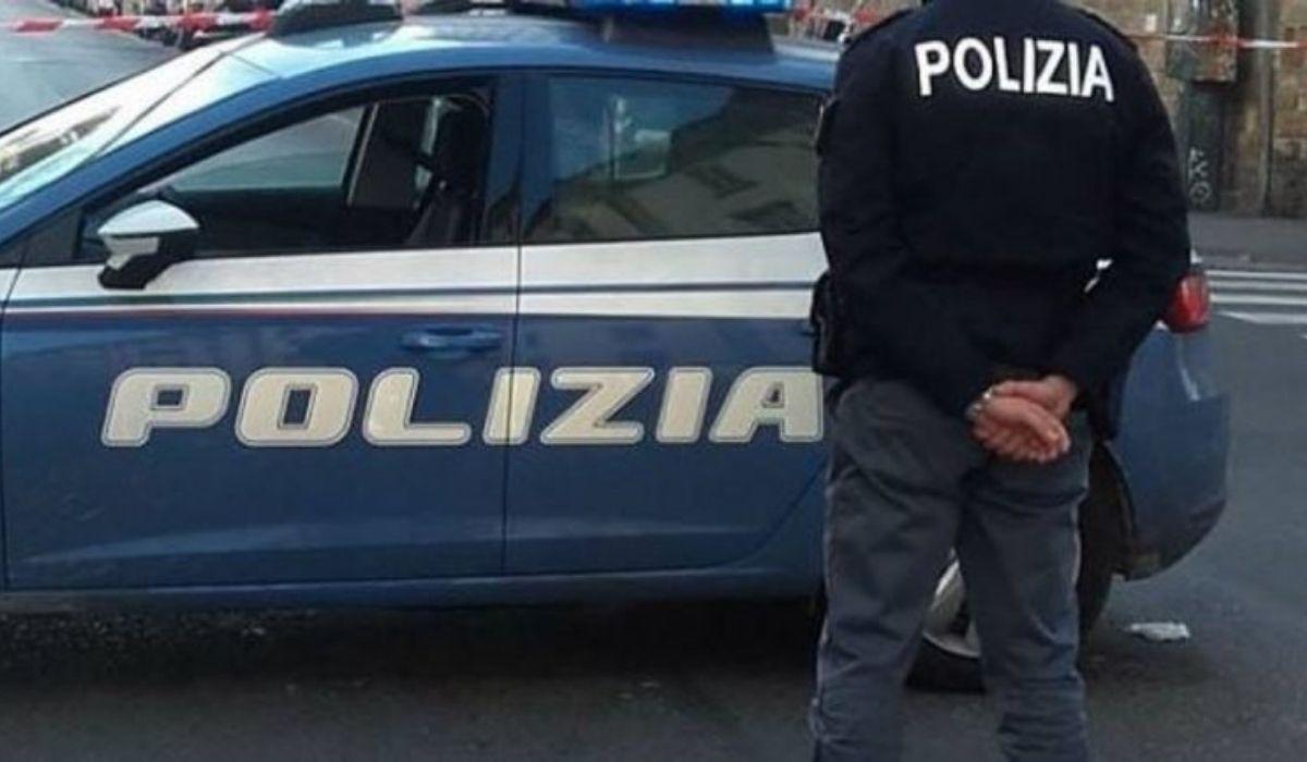 Donna morta trovati a pezzi in un cassonetto a Bologna