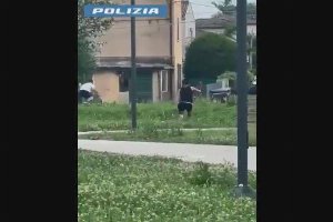spari minacce spari minacce