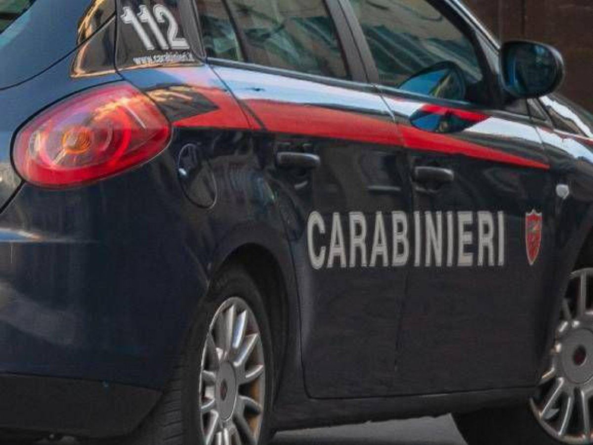 San Paolo Belsito, giovane uccide la sorella e si consegna ai carabinieri
