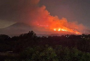 vesuvio fiamme