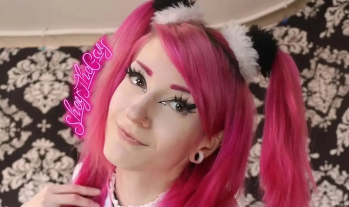 SheyTheGay morta a 26 anni: lutto nel cosplay e su Twitch dopo l SheyTheGay morta a 26 anni: lutto nel cosplay e su Twitch dopo l