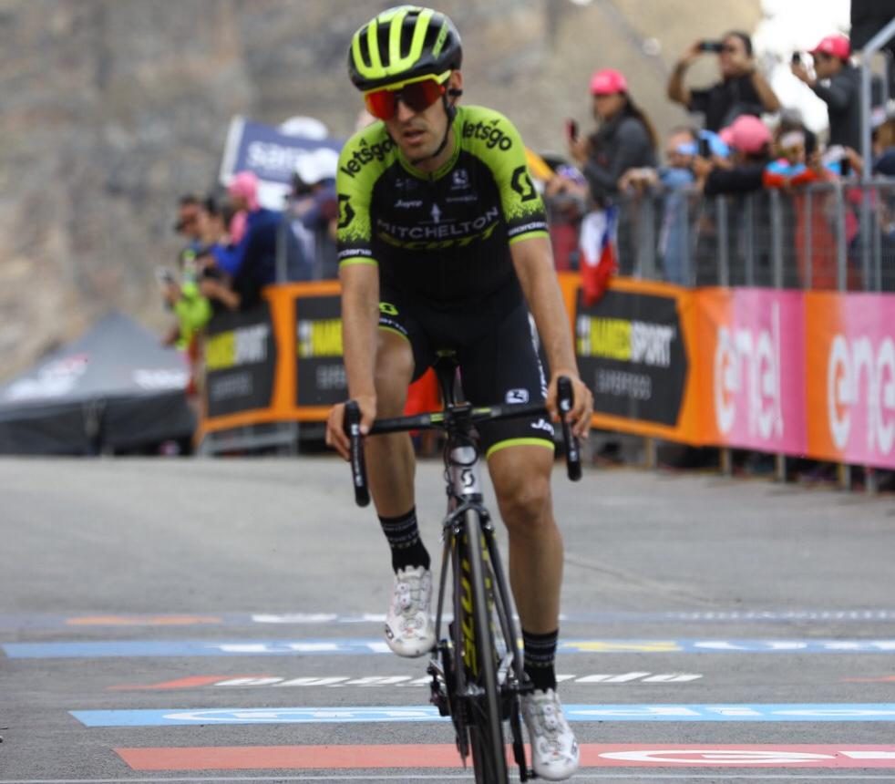 Giro Italia,Simon Yates si ritira: è positivo al Covid-19 Giro Italia,Simon Yates si ritira: è positivo al Covid-19