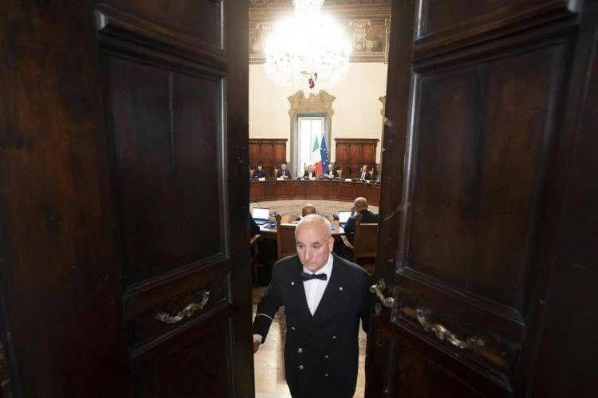 Manovra, sconti e condoni: le nuove proposte tra bonus, canone Rai e nodo Mes