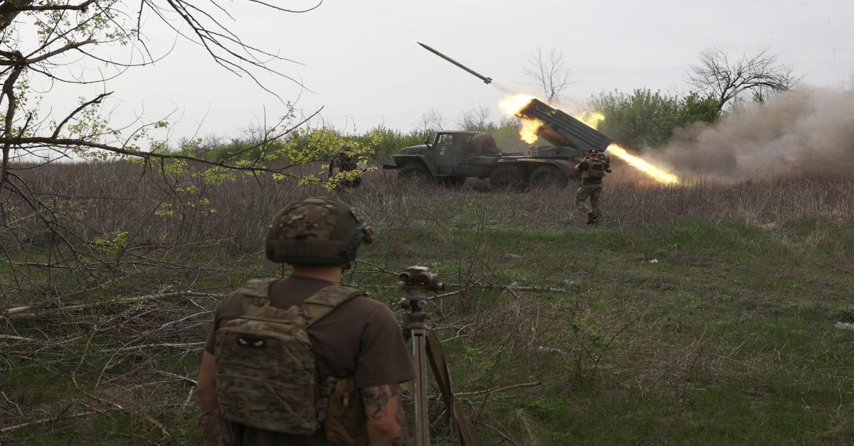 Ucraina - Russia: Operazione va avanti - non ci sono ancora condizioni per colloqui