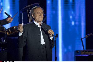 julio iglesias