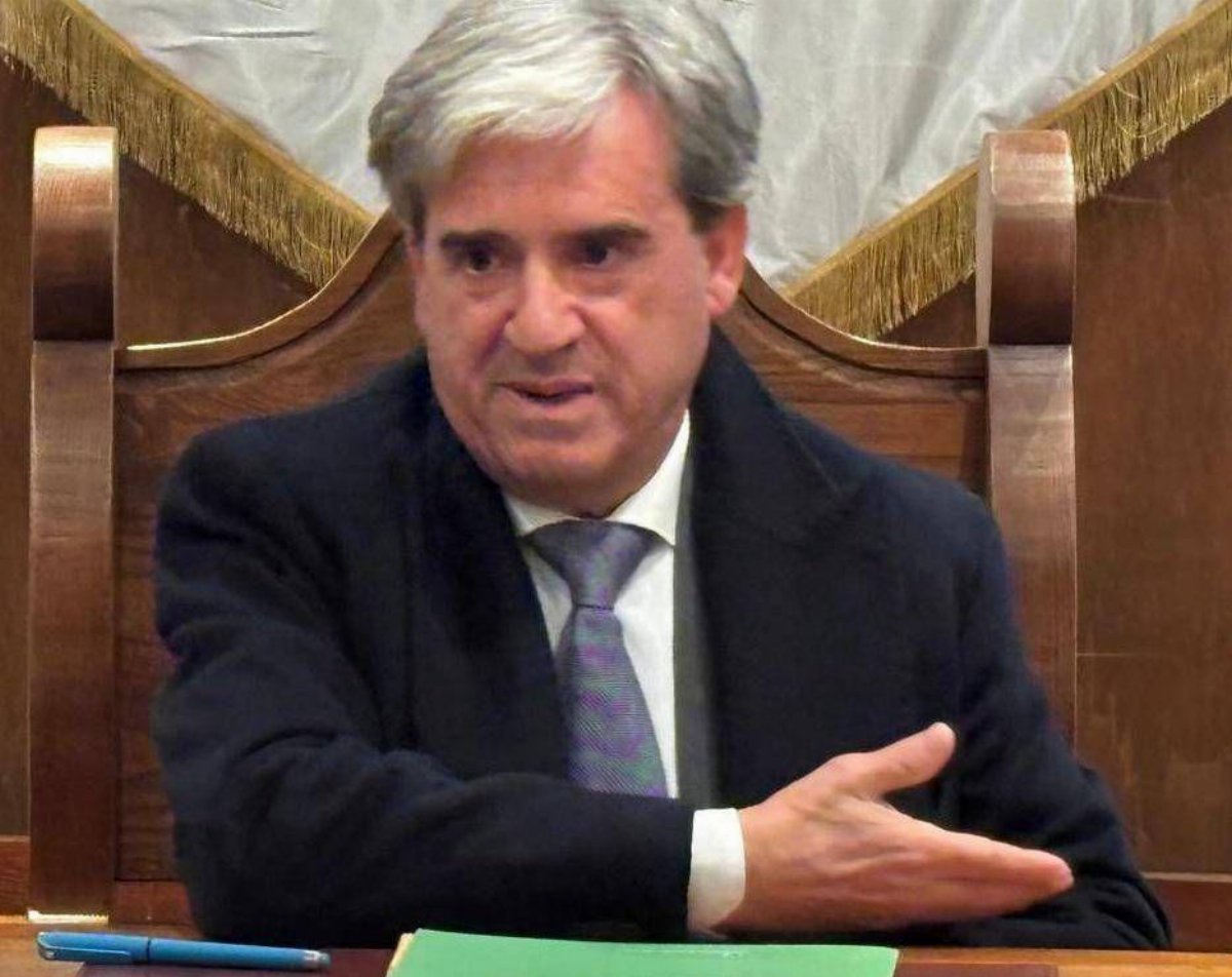 Salerno, agguato al sindaco di Castiglione del Genovesi: colpito sotto casa, ricoverato in prognosi riservata