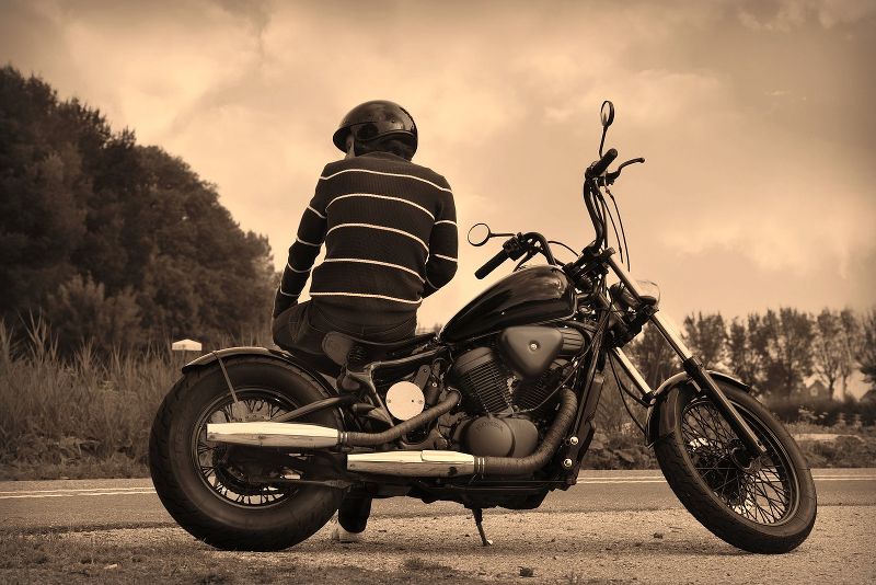 Moto Harley o classica? Differenze, costi da sostenere e consigli pratici