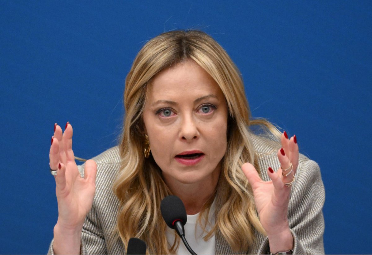 Meloni: sicurezza, minori e step politici nel nuovo anno Meloni: sicurezza, minori e step politici nel nuovo anno