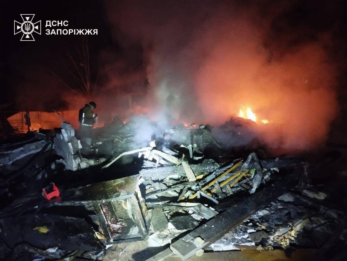 Ucraina, droni russi su Zaporizhzhia: tre morti a Vilniansk Ucraina, droni russi su Zaporizhzhia: tre morti a Vilniansk