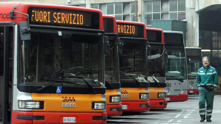 Sciopero mezzi pubblici mercoledì 24 gennaio 2024: fermi bus, tram e metro