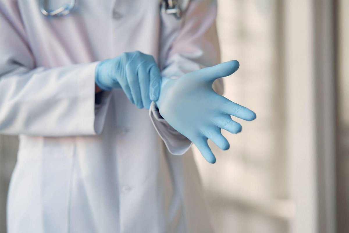 Crociera di lusso si trasforma in incubo: oltre 140 casi sospetti di norovirus a bordo Crociera di lusso si trasforma in incubo: oltre 140 casi sospetti di norovirus a bordo