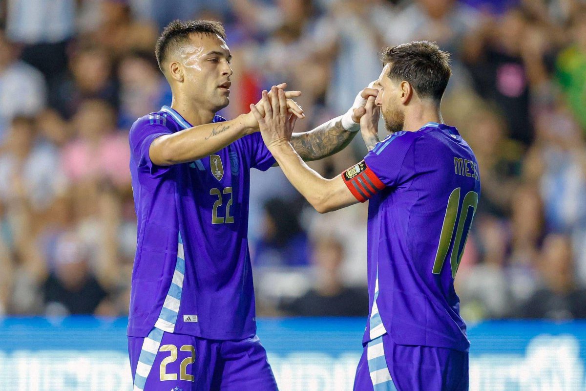 Argentina travolge Portorico 6-0 in amichevole: show di Lautaro e Messi